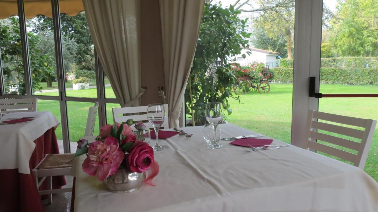 La Quiete Park Hotel Манерба дел Гарда Екстериор снимка