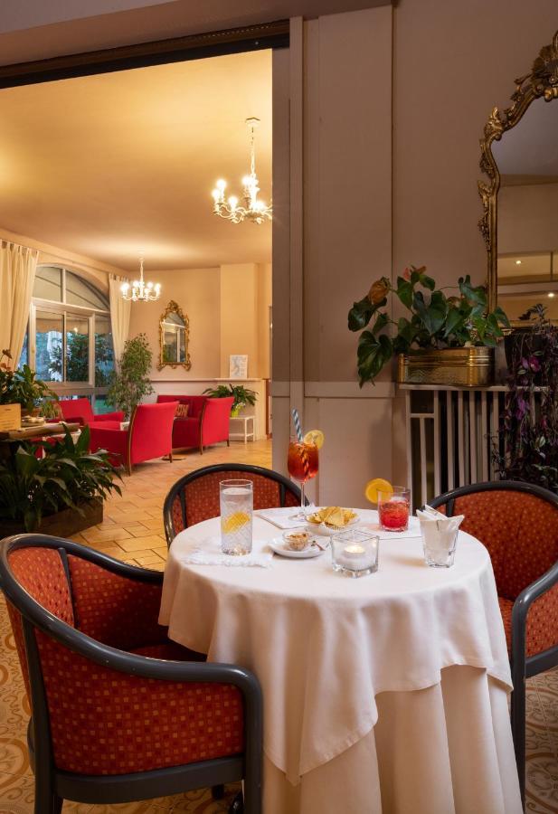 La Quiete Park Hotel Манерба дел Гарда Екстериор снимка
