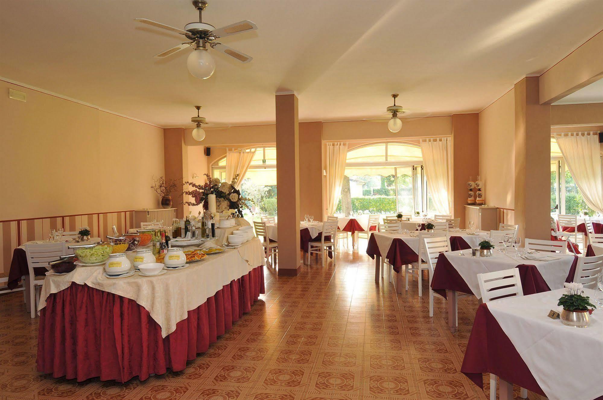 La Quiete Park Hotel Манерба дел Гарда Екстериор снимка