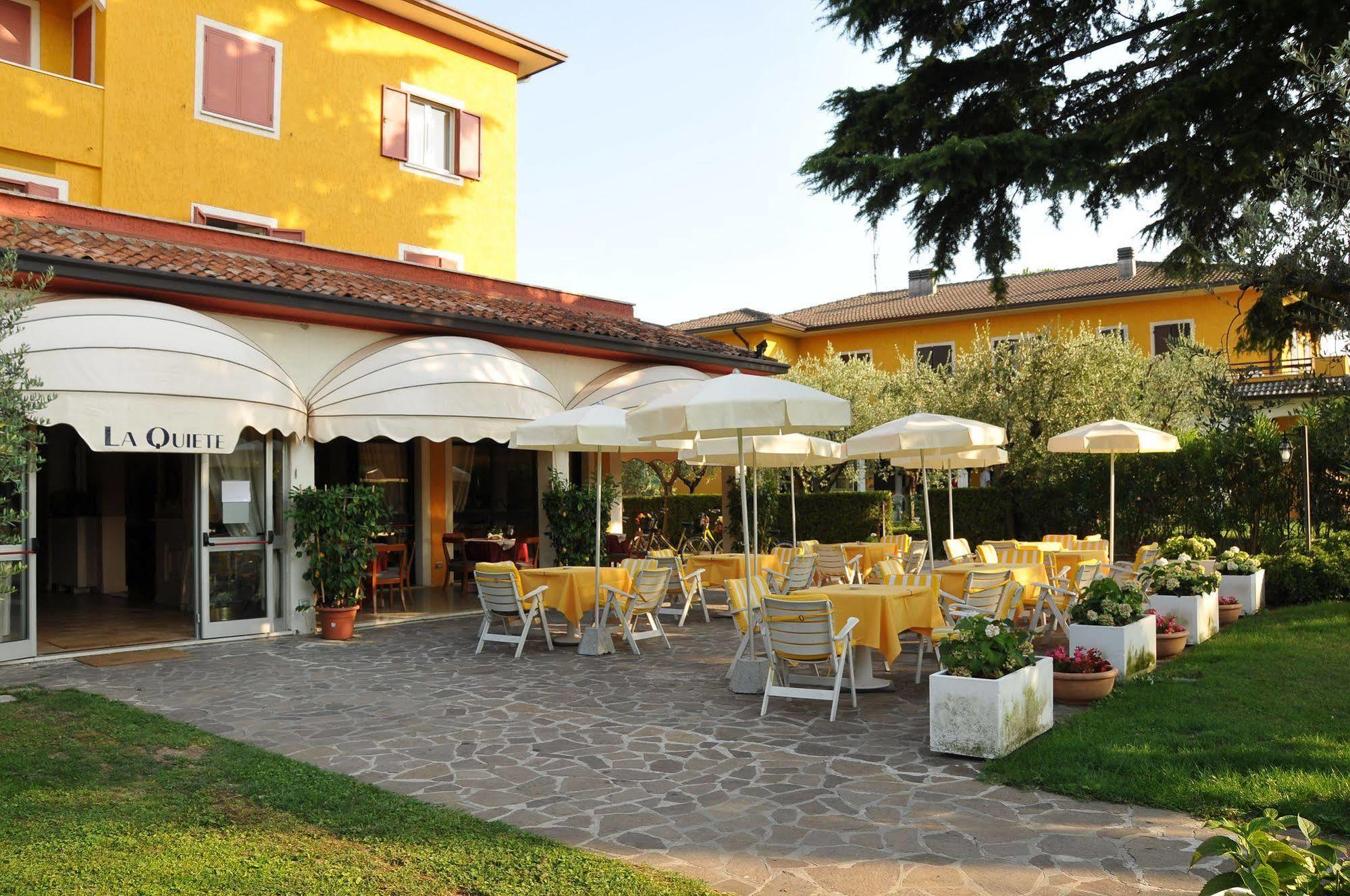 La Quiete Park Hotel Манерба дел Гарда Екстериор снимка